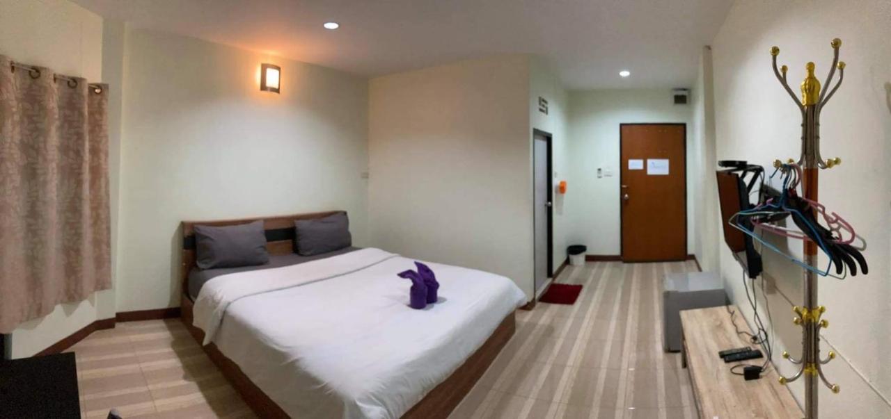 Alongkorn Hotel By Sb Samut Songkhram Eksteriør billede