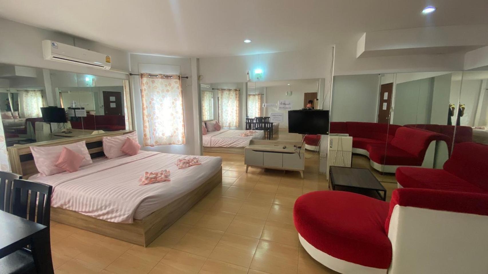 Alongkorn Hotel By Sb Samut Songkhram Eksteriør billede