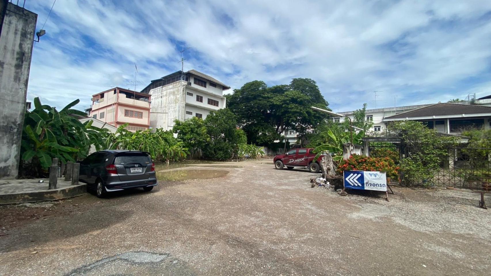 Alongkorn Hotel By Sb Samut Songkhram Eksteriør billede