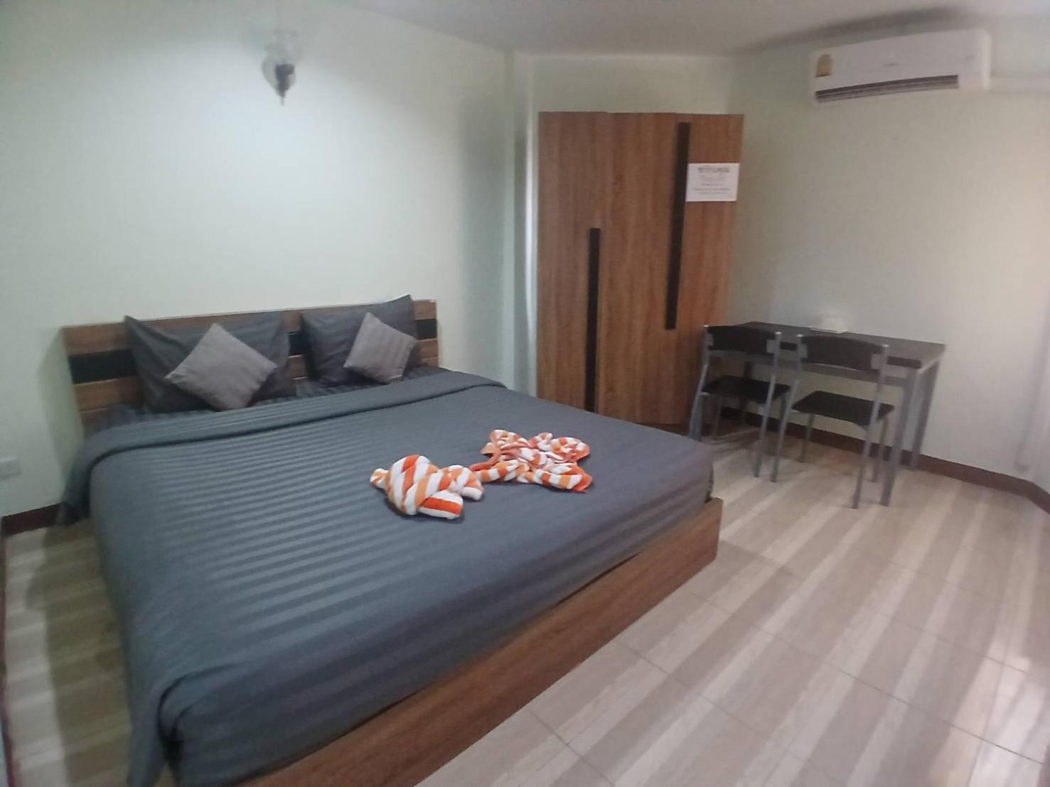 Alongkorn Hotel By Sb Samut Songkhram Eksteriør billede